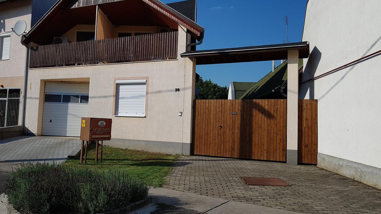 Amulett Comfort Apartment Hajdúszoboszló Esterno foto